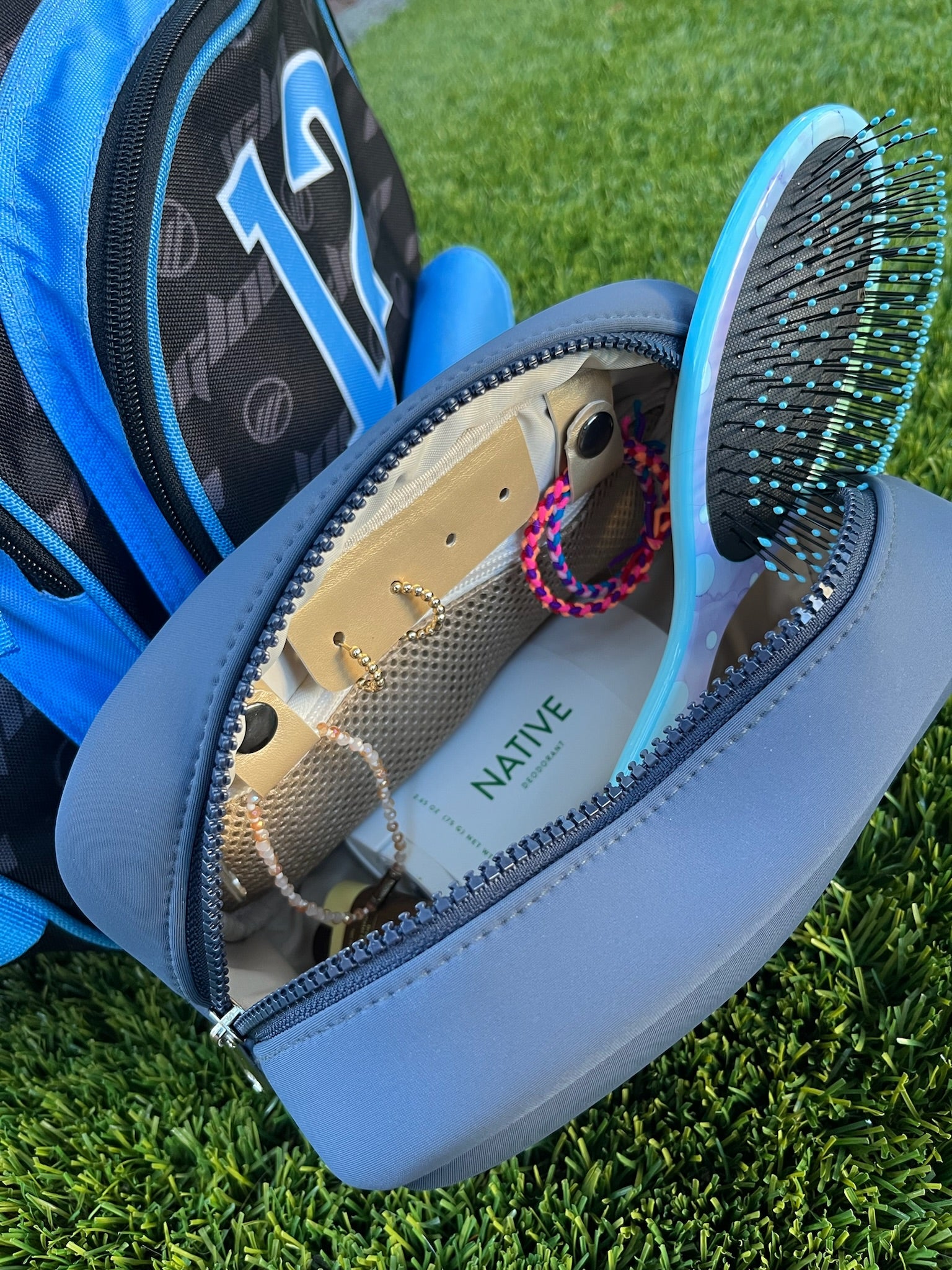 Small batch production with fast sell-through